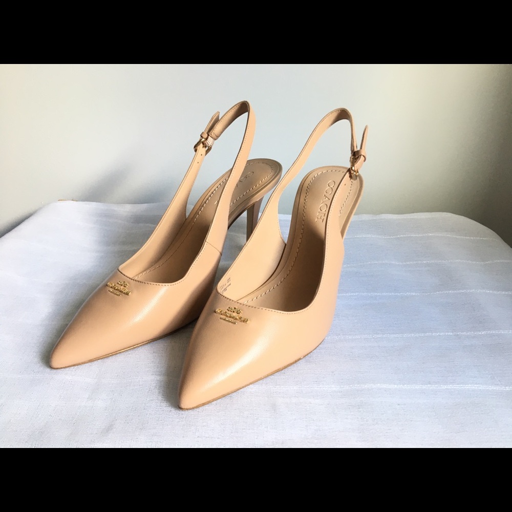 NWOT Coach Beige Slingback Heels